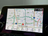 メーカーオプション純正ナビが装備されております。フルセグTV、アップルカープレイ、アンドロイドプレイなど様々対応しております!