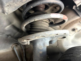 お車を安心してお乗りいただく為には、足回りの定期点検が欠かせません。サービスサポート(有償保証)では無料点検もご提供しており、安心のカーライフをお過ごしいただけるサポート体制が整っています。