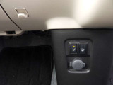 【運転席・助手席シートヒーター】