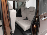 清潔で広々した座席です!是非、現車を見て体感してみてください。