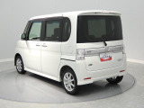 【お出かけが楽しくなる車】日常の移動を軽快にこなす存在です。スーパーの駐車場など狭いスペースでも停めやすく、毎日のお買い物がラクに行えます。