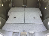 ★★★後部座席を倒すとかなりの広さがあり大きな荷物もラクラク積めますよ★★★