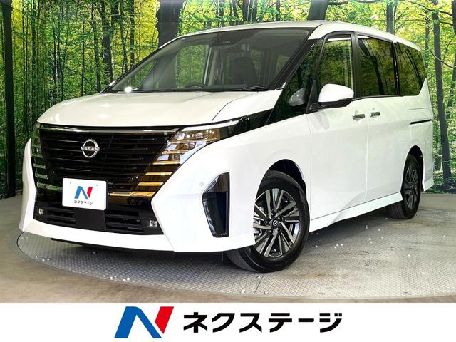 セレナ 1.4 e-POWER ハイウェイスターV