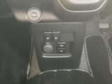 運転席と助手席のシートはヒーター付き。