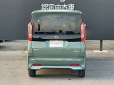 リヤゲートは天井が高い車なので開口面積が広く自転車などの大きな荷物の積み込みもらくになりますよ。