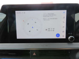 (8インチディスプレイオーディオ)スマホと車をつなぐことで色々なサービスを楽しめます。