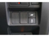 【横滑り防止装置】ドライバーの安全運転をアシストしてくれる装備が充実しています☆ドライバーの不安を安心へと変えてくれますね。