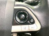 【トヨタセーフティセンス】走行中に前方の車両等を認識し、衝突しそうな時は警報とブレーキで衝突回避と被害軽減をアシスト。より安全にドライブをお楽しみいただけます。