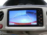 バックモニターがついていますので、バックでの駐車が苦手な方でも大丈夫です 実際のバック駐車は目視確認と合わせてお使い下さい