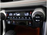 車内を適温に保ってくれる心強い装備☆調整必要ないので便利です!