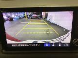 バックモニター付きで、車庫入れやバック時の後方確認をサポート。