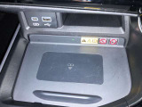 置くだけ充電装備