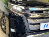 【LEDヘッドライト】悪天候や夜間走行時も良好な視界を確保し安心して運転できる高輝度LEDヘッドライトを装備!点灯速度が早く、消費電力も抑えられています。