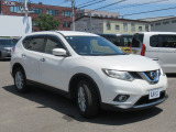 エクストレイル 2.0 20X 4WD 3列車 