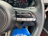 車速を一定に保つクルーズコントロール機能を搭載。高速道路などで長距離をドライブされる際などに、とても便利な機能です。