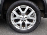 純正18インチアルミホイール!!格好良くてホイールがあなたの愛車をいっそう輝かせます☆