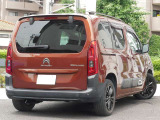 ご遠方のお客様への販売実績も積重ねて参りました。一度も現車をご覧いただけなくても安心してご検討頂けるために、『テレビ電話』でのご対応や内装画像を添付など実施しております。