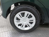 165/65R14サイズのタイヤになります。