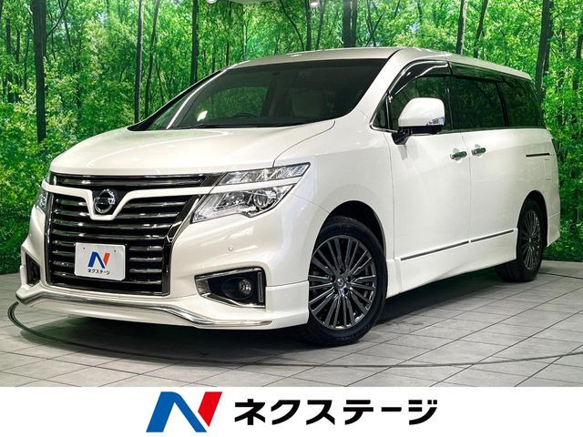 エルグランド 2.5 250ハイウェイスターS ホワイトレザー アーバンクロム 