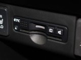 ETC車載器付ですので高速道路の料金所もスムーズに通行できます。