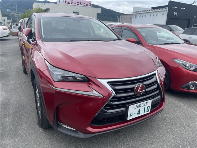 NX 300h Iパッケージ 4WD 本革シート