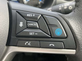 プロパイロットスイッチ。同一車線でのハンドルとアクセルのアシストが可能 長距離ドライブ時に同乗者との会話が弾みます。