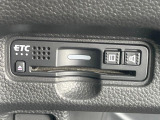 【ETC】高速道路の料金所をストレスなく通過!話題のスポットやサービスエリアに多い「スマートIC」利用時は必須のアイテムです。当店でセットアップを実施、ご納車当日からすぐにご利用いただけます!