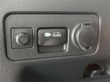 非常時やキャンプなどに役立つAC100Vコンセント付きです。