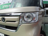 ヘッドライトはLEDランプです。LEDランプは従来のハロゲンランプと比べて、長寿命・省電力、そしてとても明るいのです!