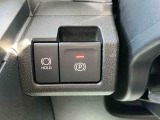 全車に1.「保証」2.「定期点検整備」3.「ダイハツ認定中古車カルテ」が付いています。