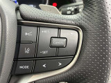 車線逸脱防止装置の「レーンキープアシスト」もついています。万が一のよそ見運転で車線をはみ出しても知らせてくれます♪あると便利な機能ですね!