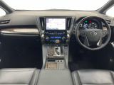 アルファード ハイブリッド 2.5 エグゼクティブ ラウンジ S E-Four 4WD 本革シート