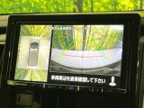 【マルチアラウンドモニター】専用のカメラにより、上から見下ろしたような視点で360度クルマの周囲を確認することができます☆死角部分も確認しやすく、狭い場所での切り返しや駐車もスムーズに行えます。