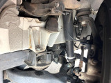 お車を安心してお乗りいただく為には、足回りの定期点検が欠かせません。サービスサポート(有償保証)では無料点検もご提供しており、安心のカーライフをお過ごしいただけるサポート体制が整っています。