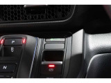 ECONボタンで低燃費モードに☆☆☆ECONスイッチを上手に使ってエコドライブ♪♪環境にもお財布にも優しい装備です☆☆☆