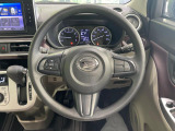 【ステアリングスイッチ】運転中、前方から目線をそらすことなく、オーディオ等の操作が可能な便利機能!安心&快適なドライブを演出してくれます♪