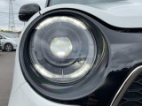 LEDヘッドライトが安全な夜間走行をサポートしてくれます♪照射範囲が広くなるので前方視界が全体的に明るくなり、夜間走行をしっかりアシスト♪