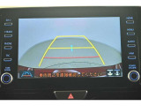 バックガイドモニターで、後方を確認しながら安心して駐車することができます。運転初心者も熟練者も必須の機能ですよ!