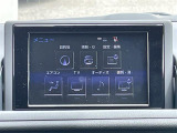 【純正ナビ】専用設計で車内の雰囲気にマッチ。ナビ利用時のマップ表示は見やすく、いつものドライブがグッと楽しくなります。
