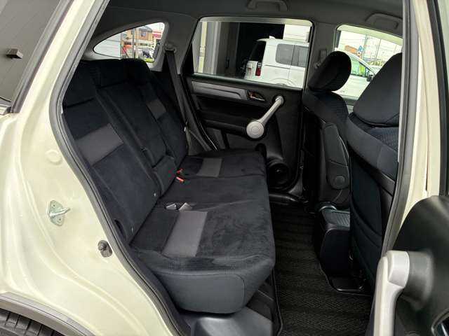 ホンダ CR-V 2.4 ZX 4WD の中古車詳細 (111,000km, プレミアムホワイト