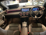 シュテルン世田谷グループのオートローン金利は実質年率1.9%から!残価設定型ローンや自由返済型ローンもご利用可能でございます。