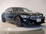 BMWのダイナミック且つエモーショナルなスタイルを印象付けるキャラクターライン(プレスライン)眺めているだけで溜め息の出る美しさです☆