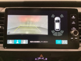 バックでの車庫入れも安心です!リアカメラが付いているバックモニター付のディスプレイ・オーディオです。操作線もついており距離感も画面から確認できます。