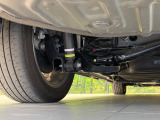 お車を安心してお乗りいただく為には、足回りの定期点検が欠かせません。サービスサポート(有償保証)では無料点検もご提供しており、安心のカーライフをお過ごしいただけるサポート体制が整っています。