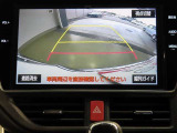 バックガイドモニターで、後方を確認しながら安心して駐車することができます。運転初心者も熟練者も必須の機能ですよ!
