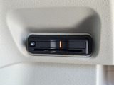 高速道路の利用をスムーズにするETC車載器付きです。