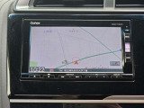 7インチ純正メモリーナビ(VXM-175VFi)を装着しています。目的地設定やルート案内もスムーズに行えます。