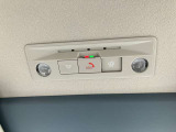【SOSコール】事故などの緊急時、専用のオペレーターとつながります。あおり運転を受けた時にも通報できます。