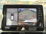 アラウンドビューモニターは4方のカメラで真上から車を見たようにモニターで確認ができる日産の自慢の装備です。是非実際の車で体感してみてください。