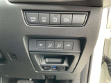 運転席回りのスイッチで安全装備のON/OFFも簡単に!